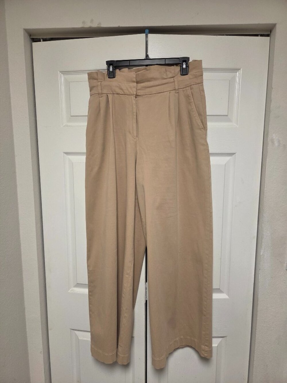 Pants  soft fabric .Express